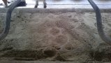 Füllen der Waben mit Sand