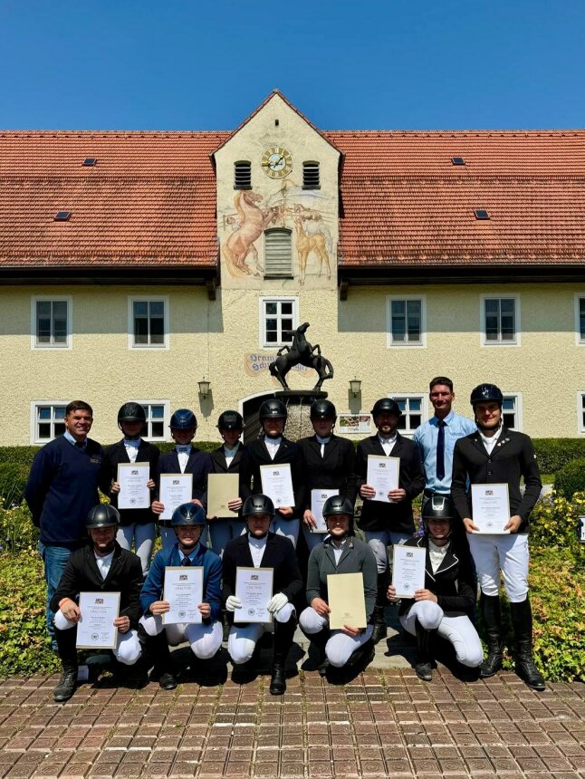 Erfolgreiche AbsolventInnen