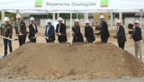 Spatenstich zum Neubau des Versuchsschlachthauses